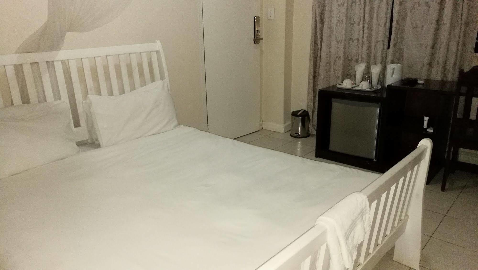 Lepatino Bed & Breakfast Λίβινγκστον Εξωτερικό φωτογραφία