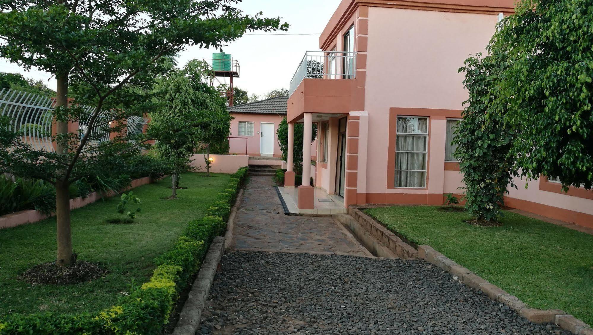Lepatino Bed & Breakfast Λίβινγκστον Εξωτερικό φωτογραφία